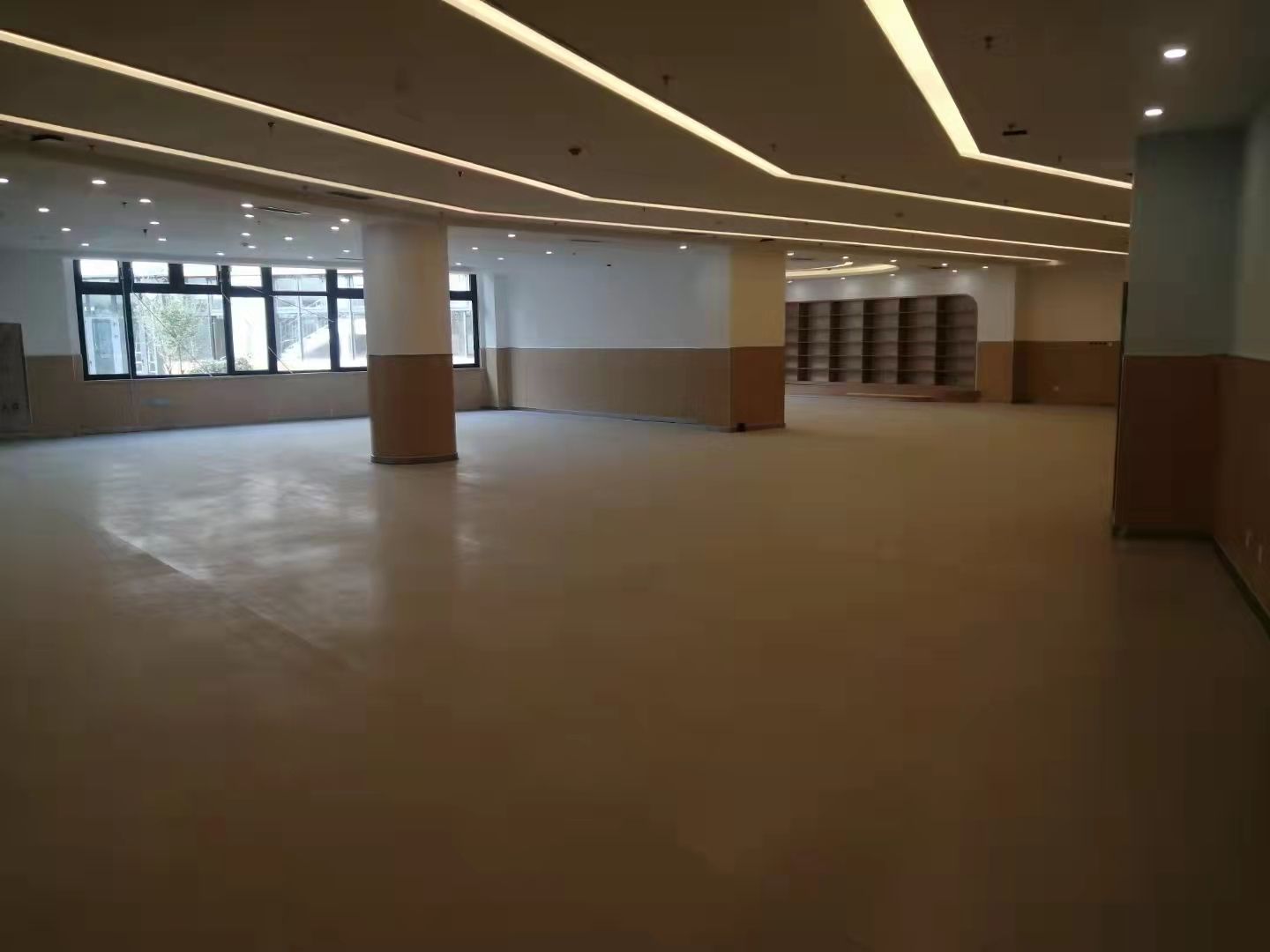 pvc塑膠地板廠家